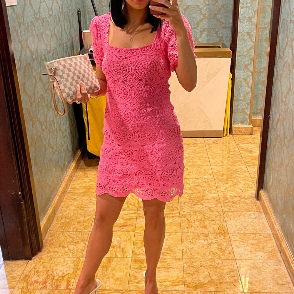 Fashion nova lace dress